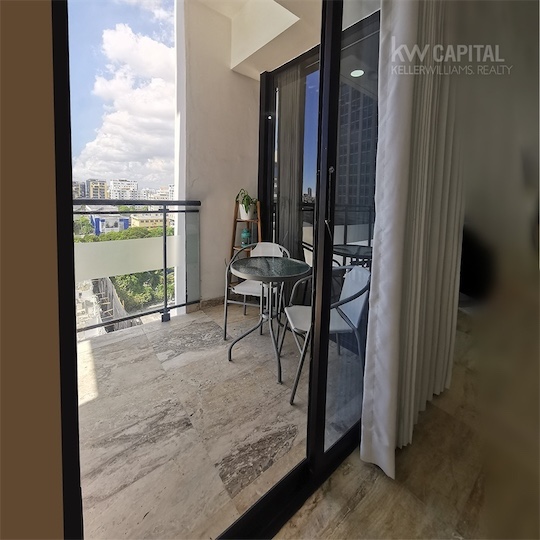 apartamentos - Venta de apartamento piso 8 en Piantini Distrito Nacional con piscina y 230mts 5