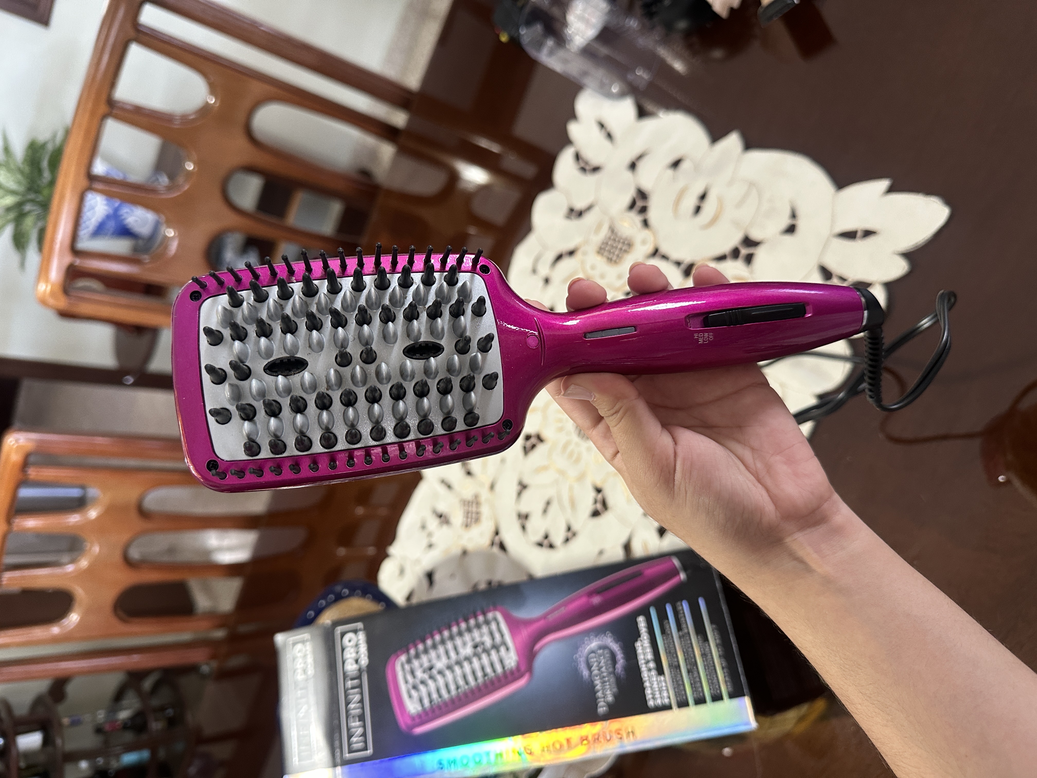 salud y belleza - Cepillo Alisador InfinitiPRO by Conair – Diamond Brilliance Hot Brush 1