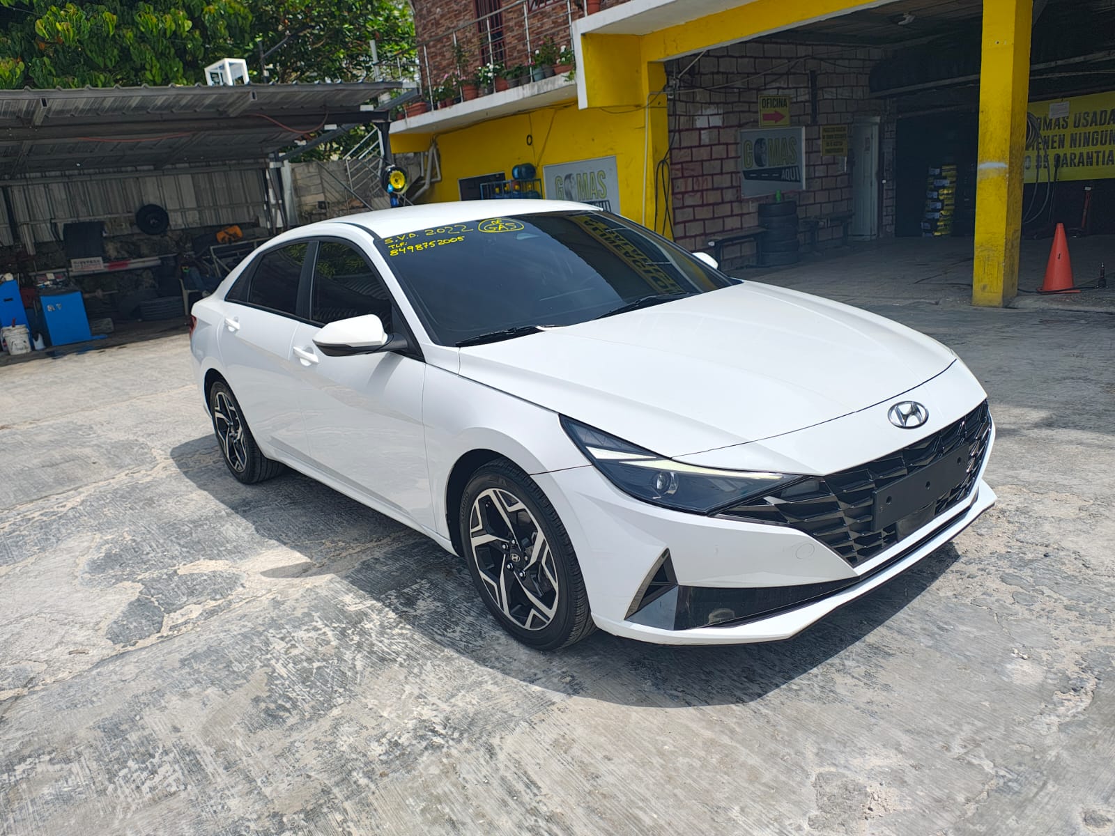 carros - HYUNDAI AVANTE 2022 UNICO enel PAIS esta en BAVARO 0