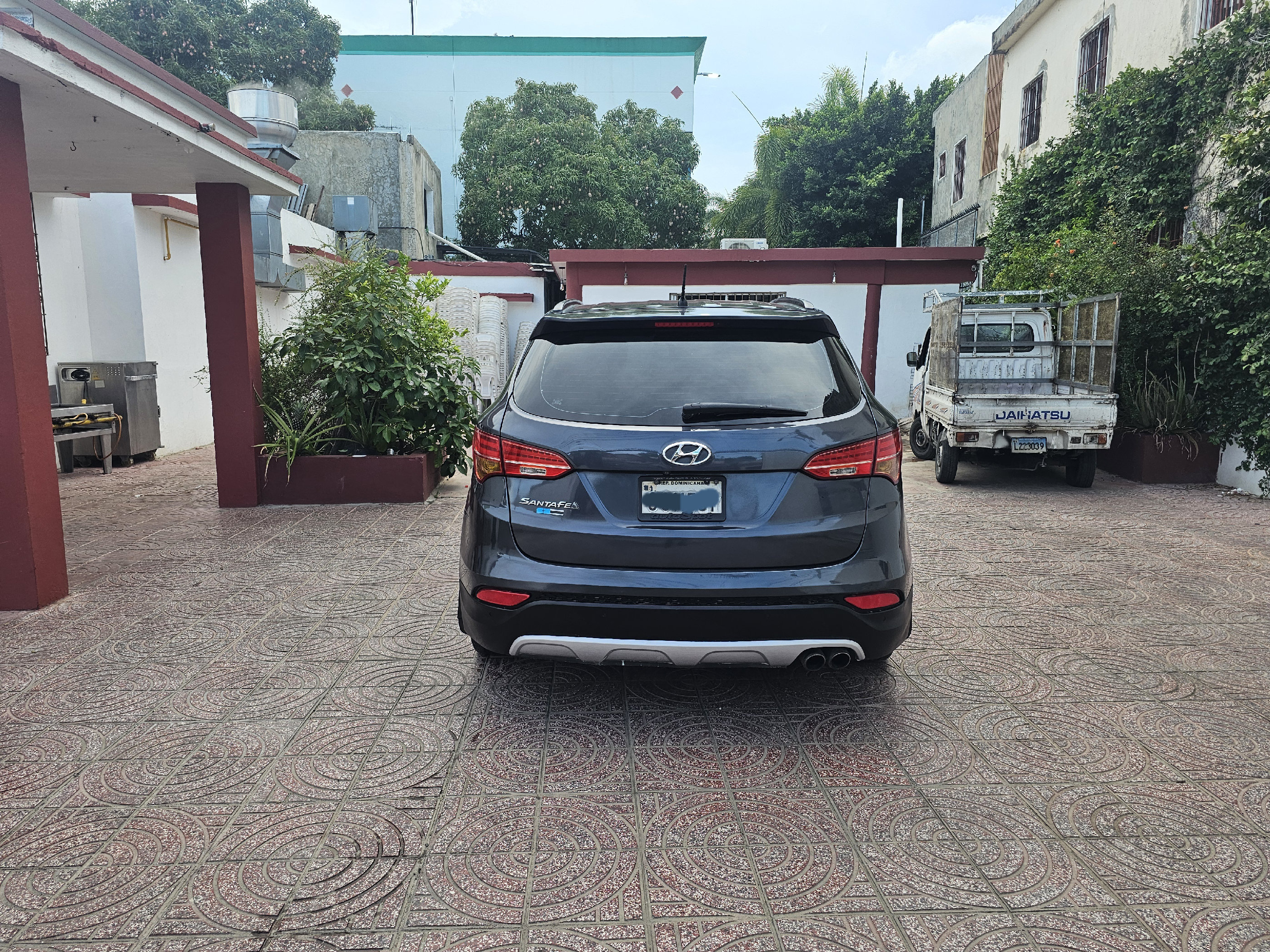 jeepetas y camionetas - Hyundai Santa Fe 2014 Magna tres filas 3
