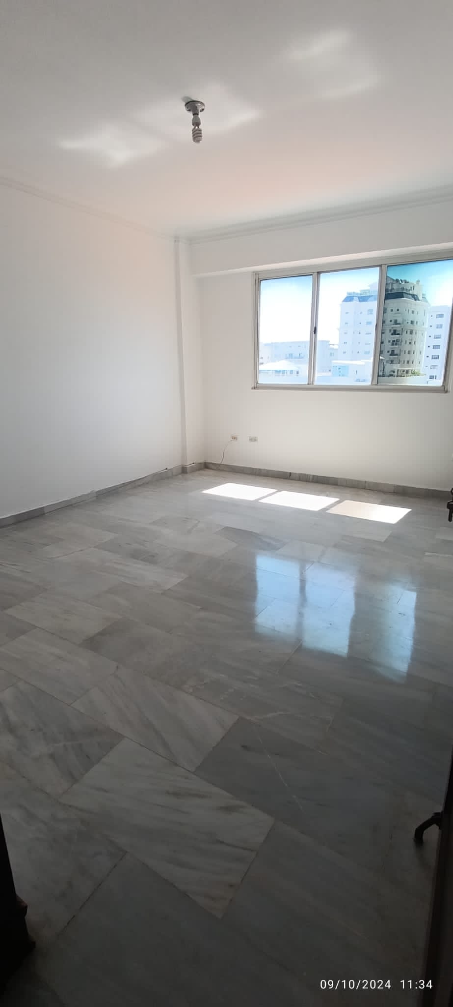 apartamentos - ¡En La Enriquillo con vista al Mar, Amplio Apartamento de 230m en Hermosa Torre! 7