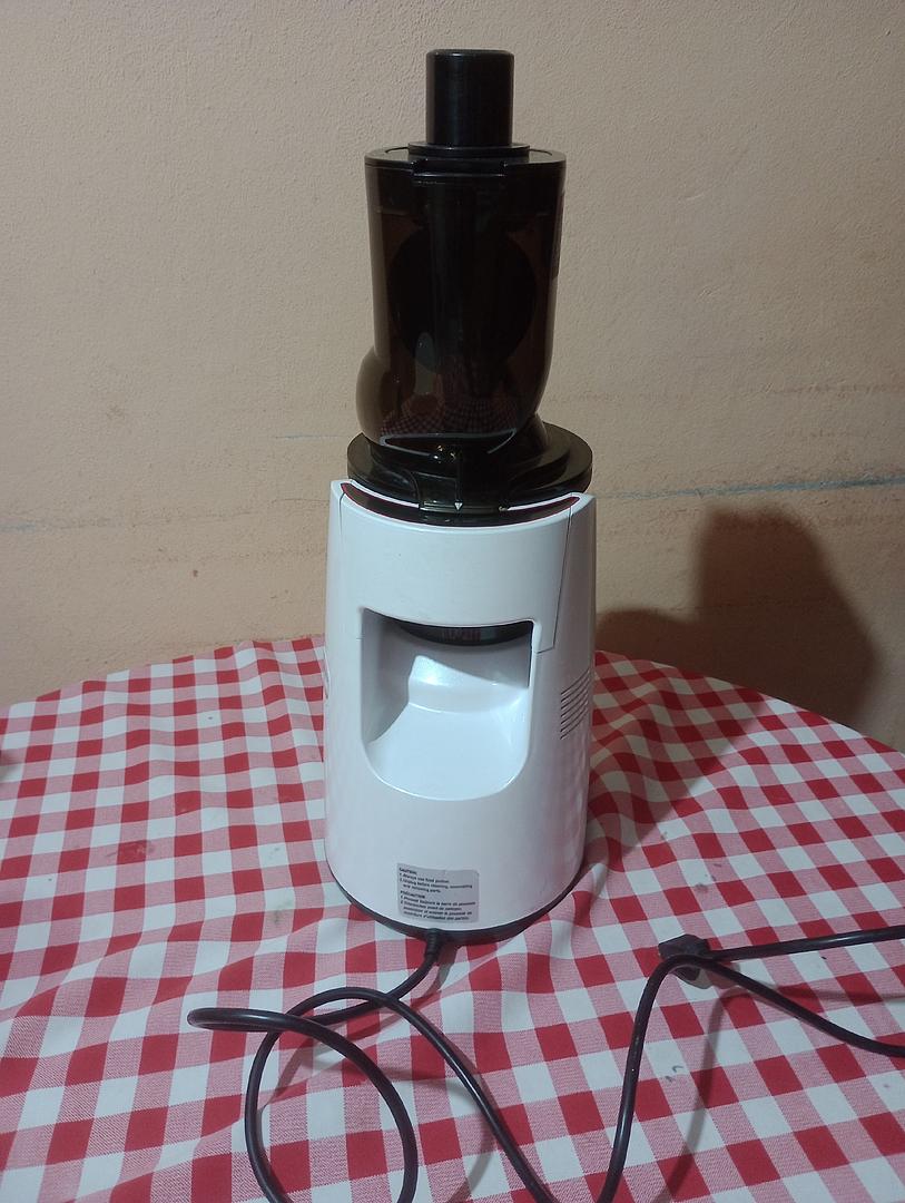 cocina - vendo extractor de jugo Royal Prestige en muy buenas condiciones $45000 1