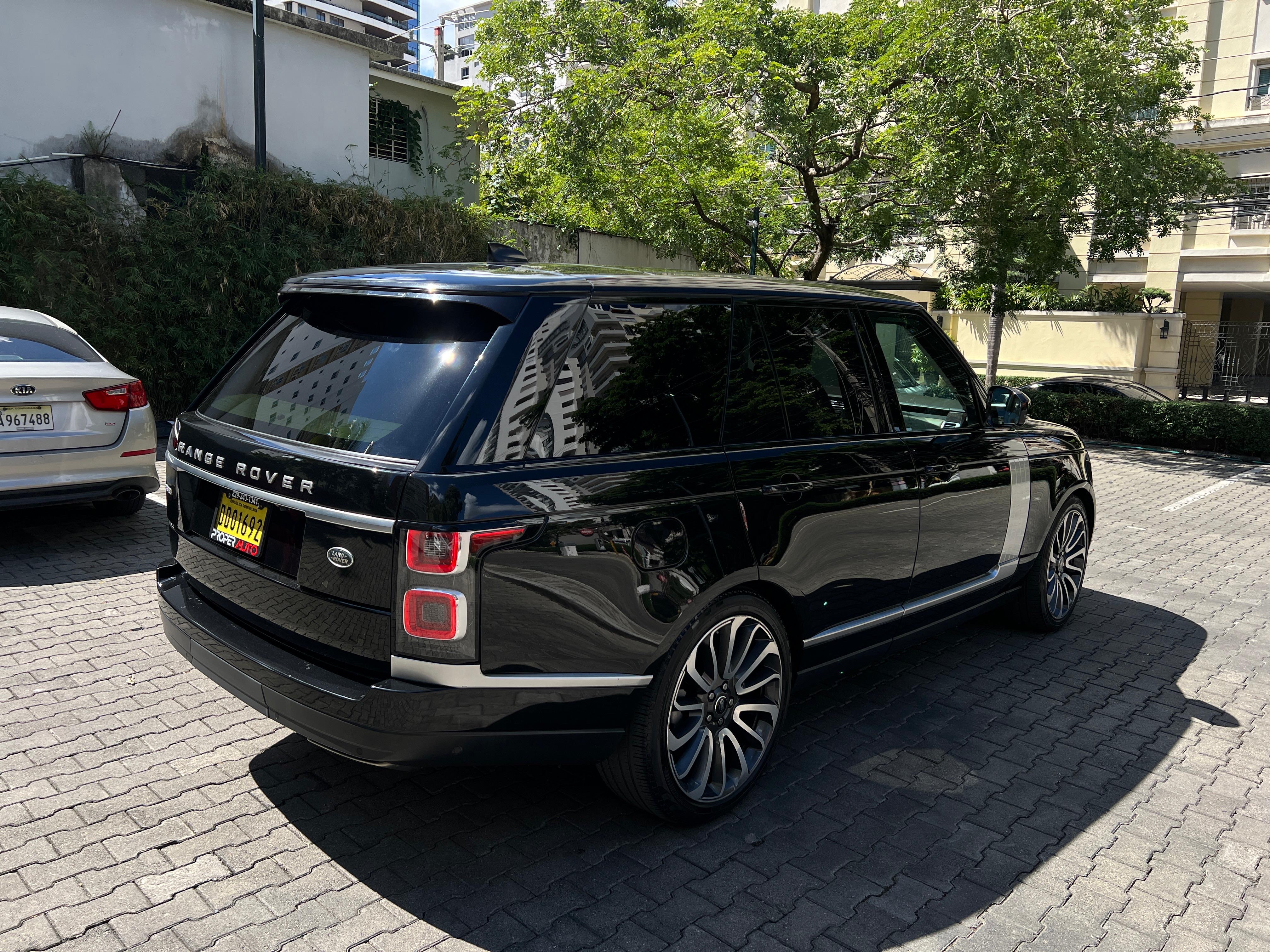 jeepetas y camionetas - 2020 Land Rover Range Rover HSE 4