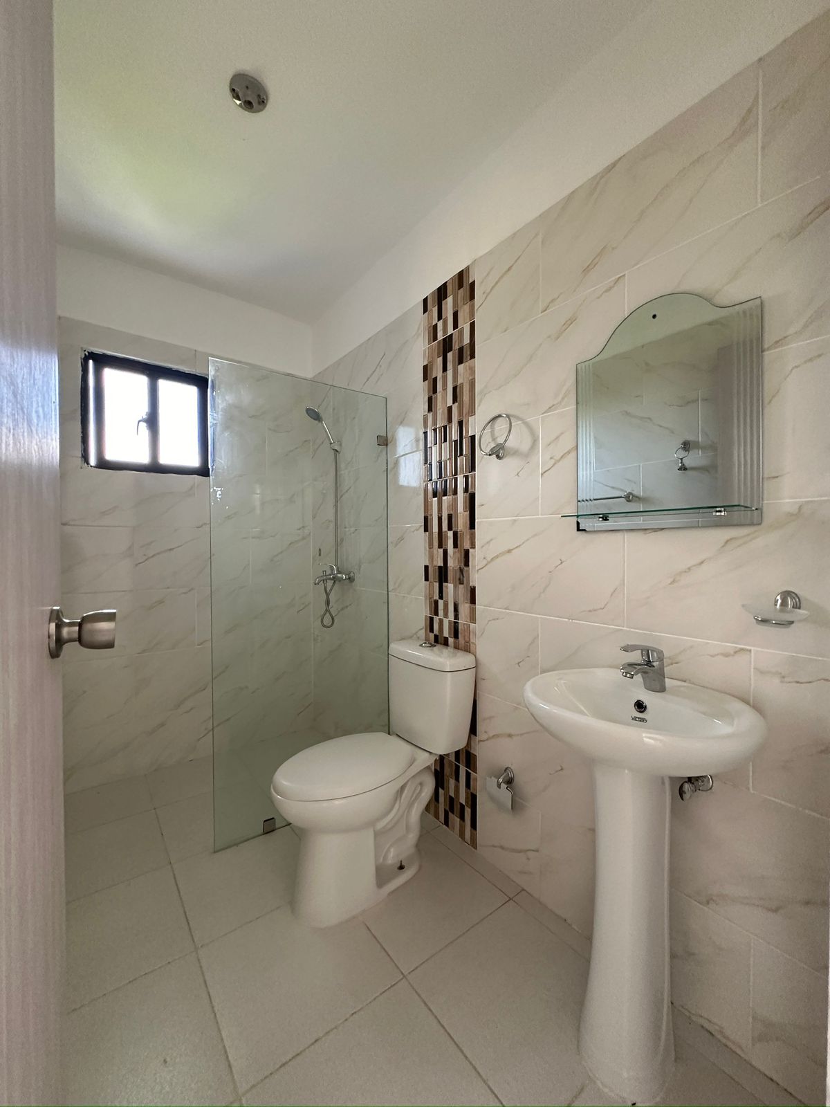 apartamentos - Amplio apartamento residencial en venta en SDE 3