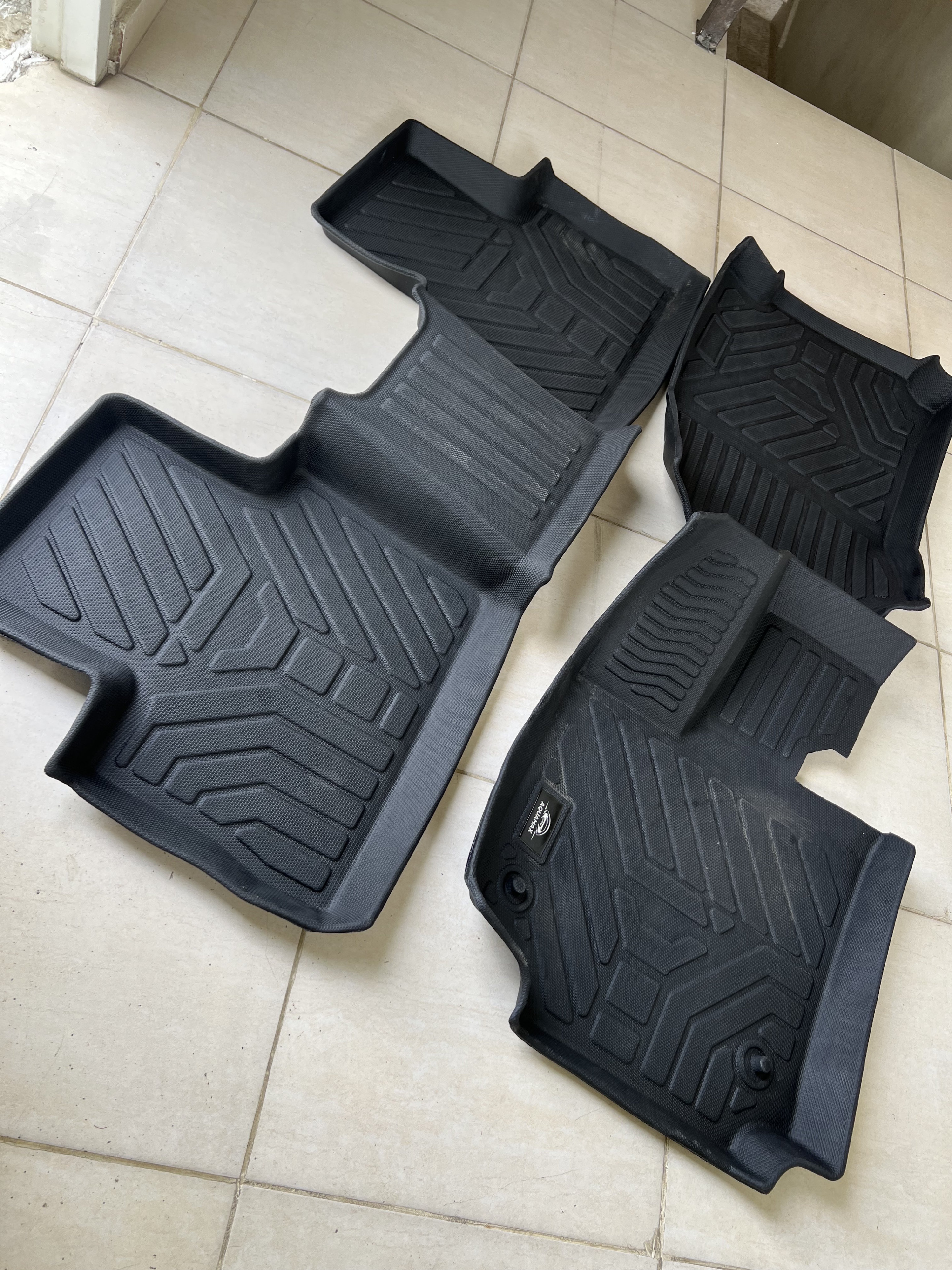 accesorios para vehiculos - alfombras tipo bandeja rav4 2020-2024 7
