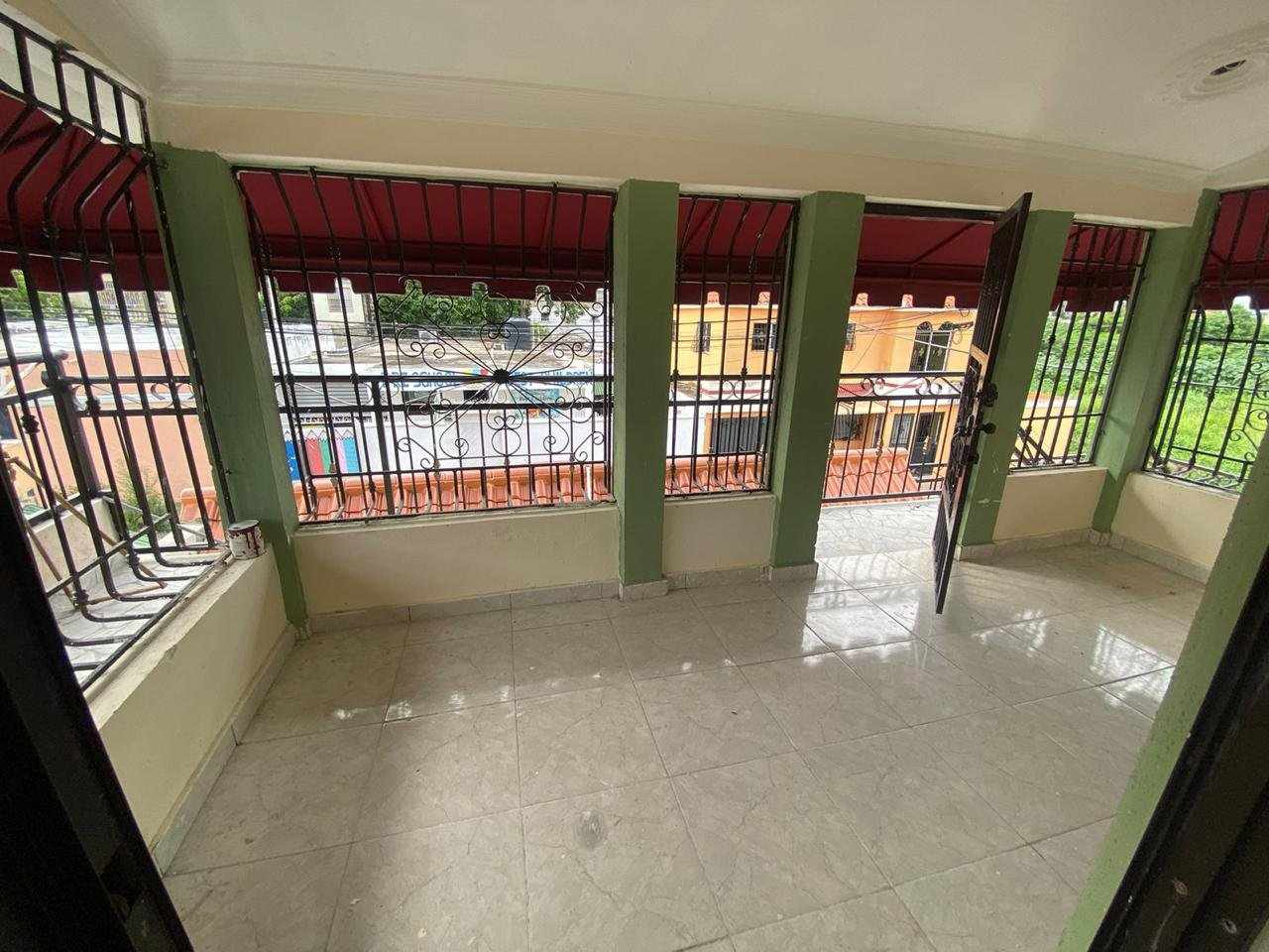 casas - Vendo casa titulo definitivo Buena Vista primera  4