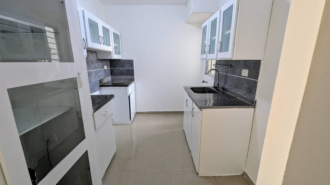 apartamentos - Apto de 3 Hab. en Villas del Centro III, DN 4