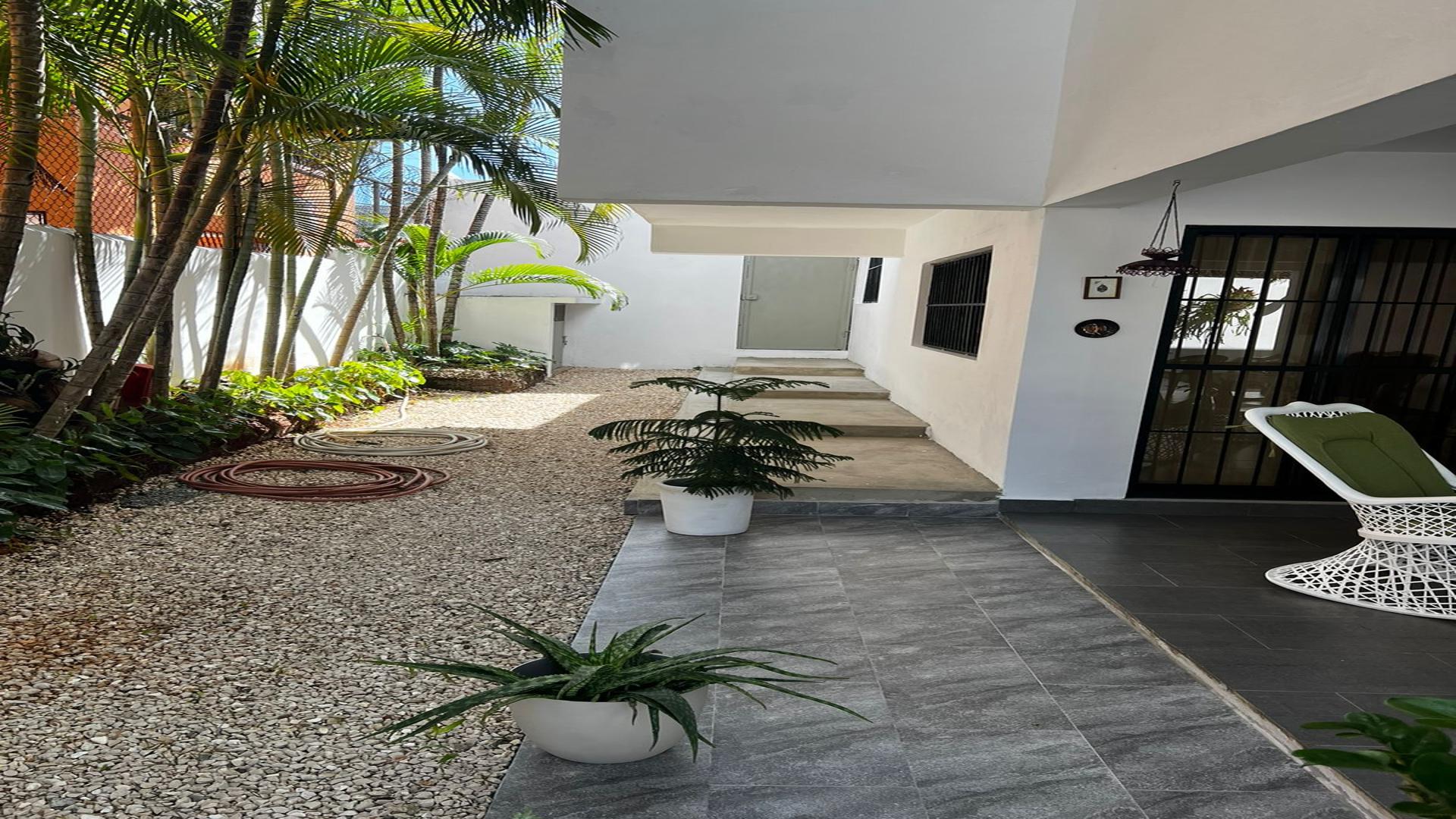 casas - Vendo casa en carretera mella, zona oriental 6