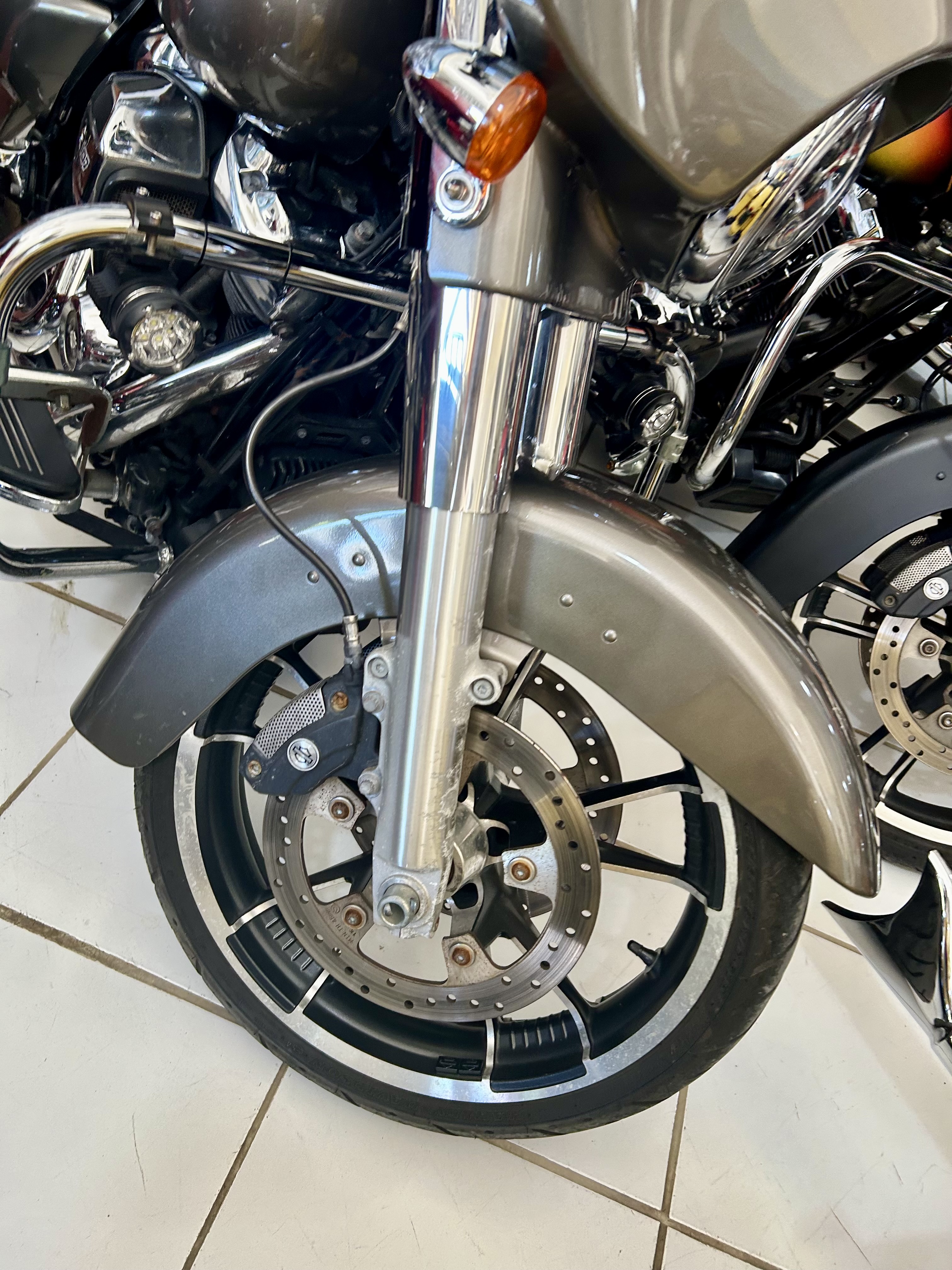 motores y pasolas - Harley Davidson Street Glide año 2017 5