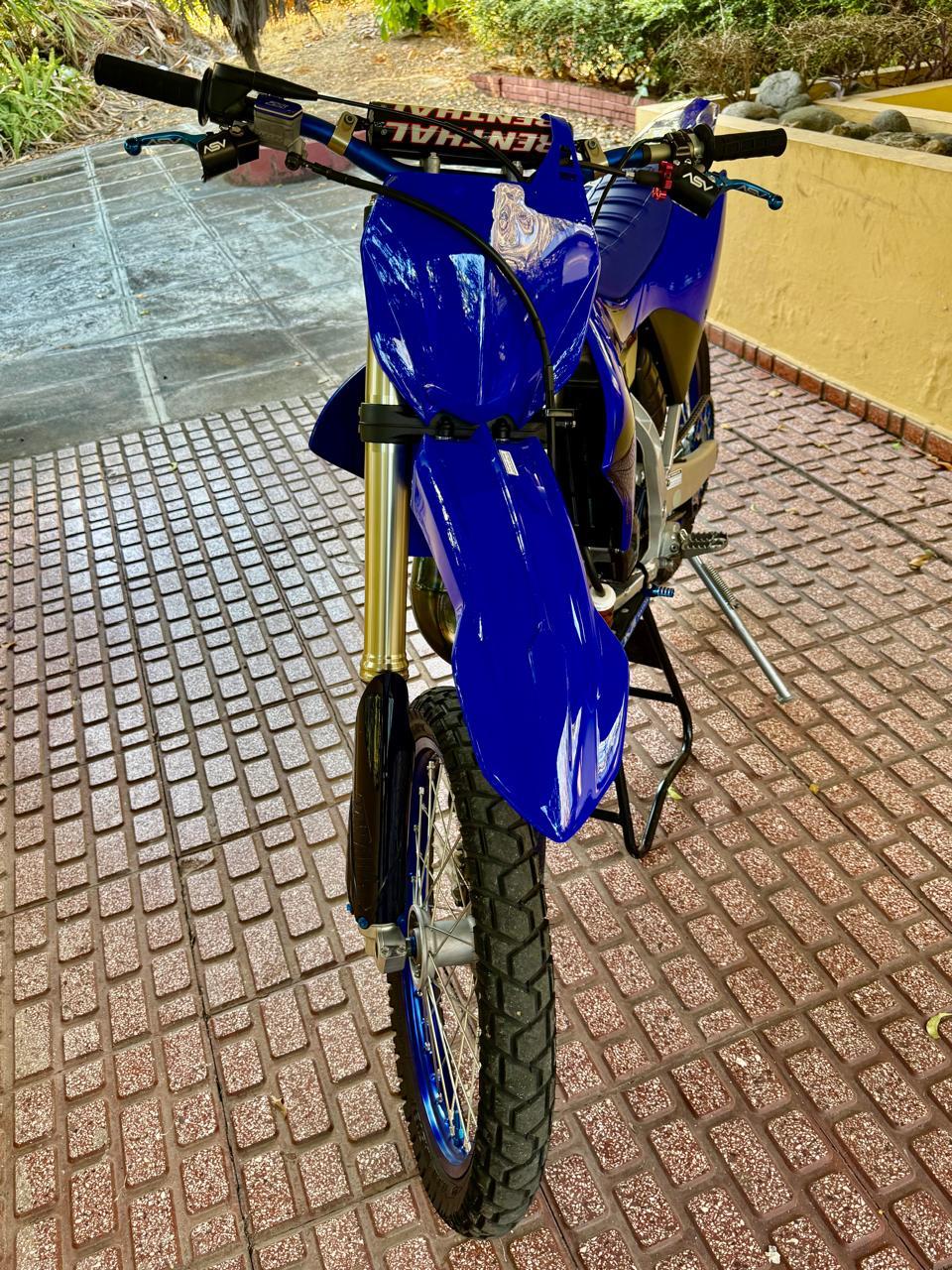 motores y pasolas - VENDO YZ 125 información 829-210-6646