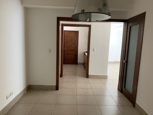 apartamentos - Rento apartamento sin amueblar en piantini 3