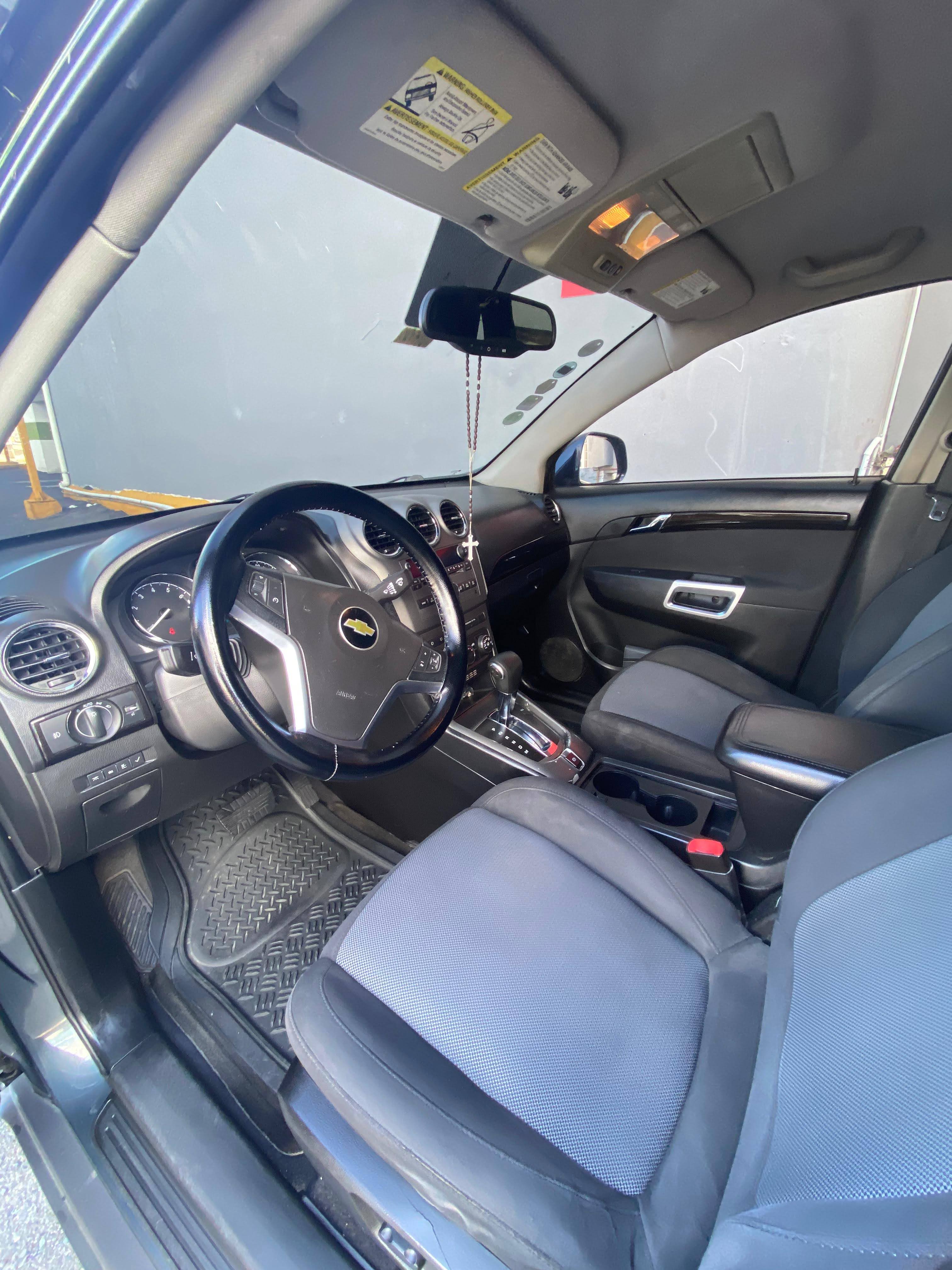jeepetas y camionetas - Oportunidad Chevrolet Captiva Sport 2013
 3