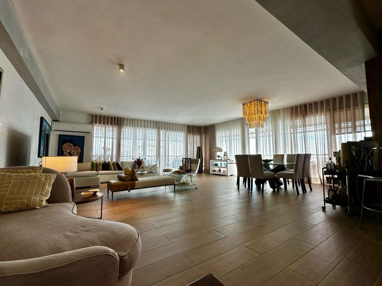 penthouses - Penthouse Espacioso de Dos Niveles en El Vergel 8