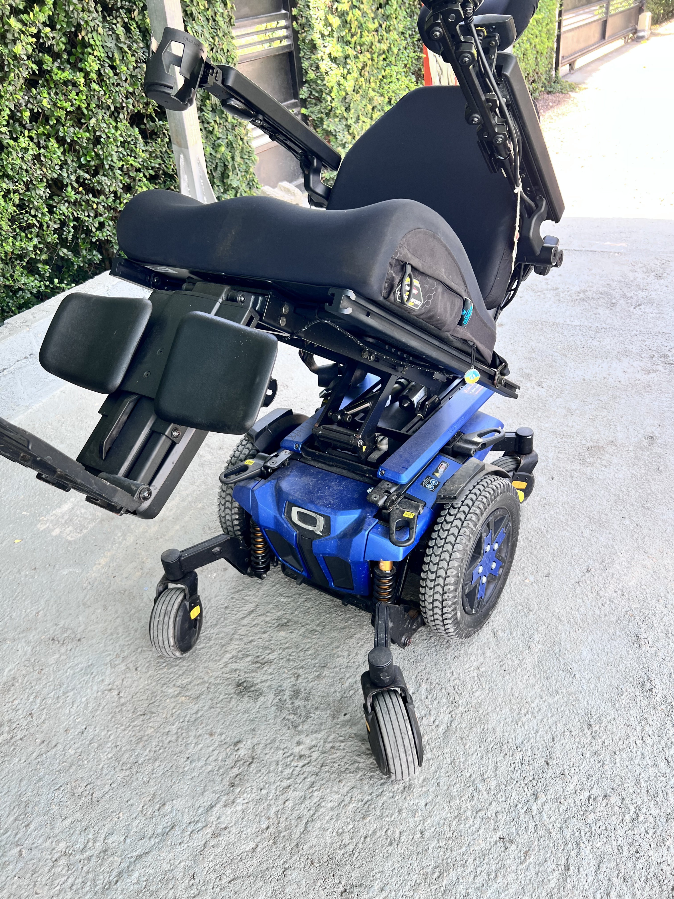 salud y belleza - silla de rueda eléctrica Quentum Edge 3 5