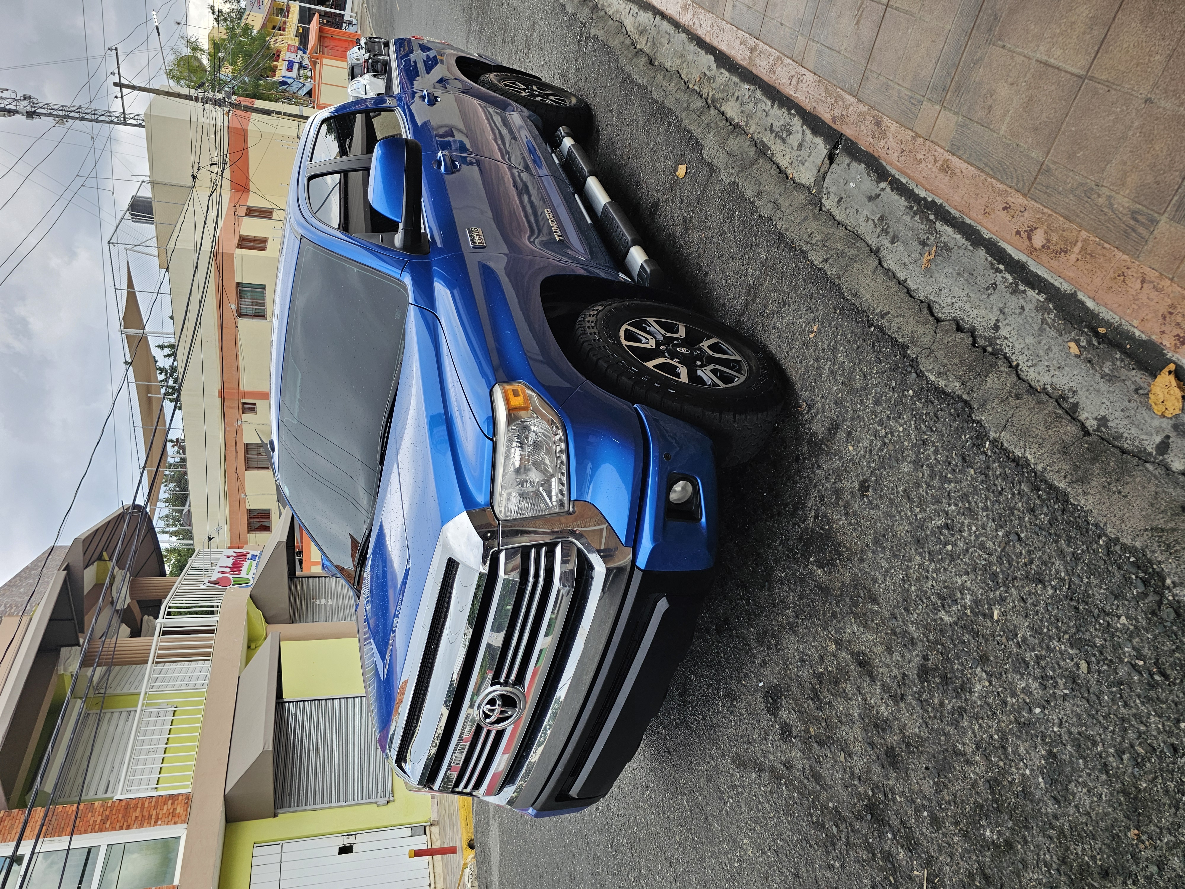 jeepetas y camionetas - TOYOTA TUNDRA 2016 5