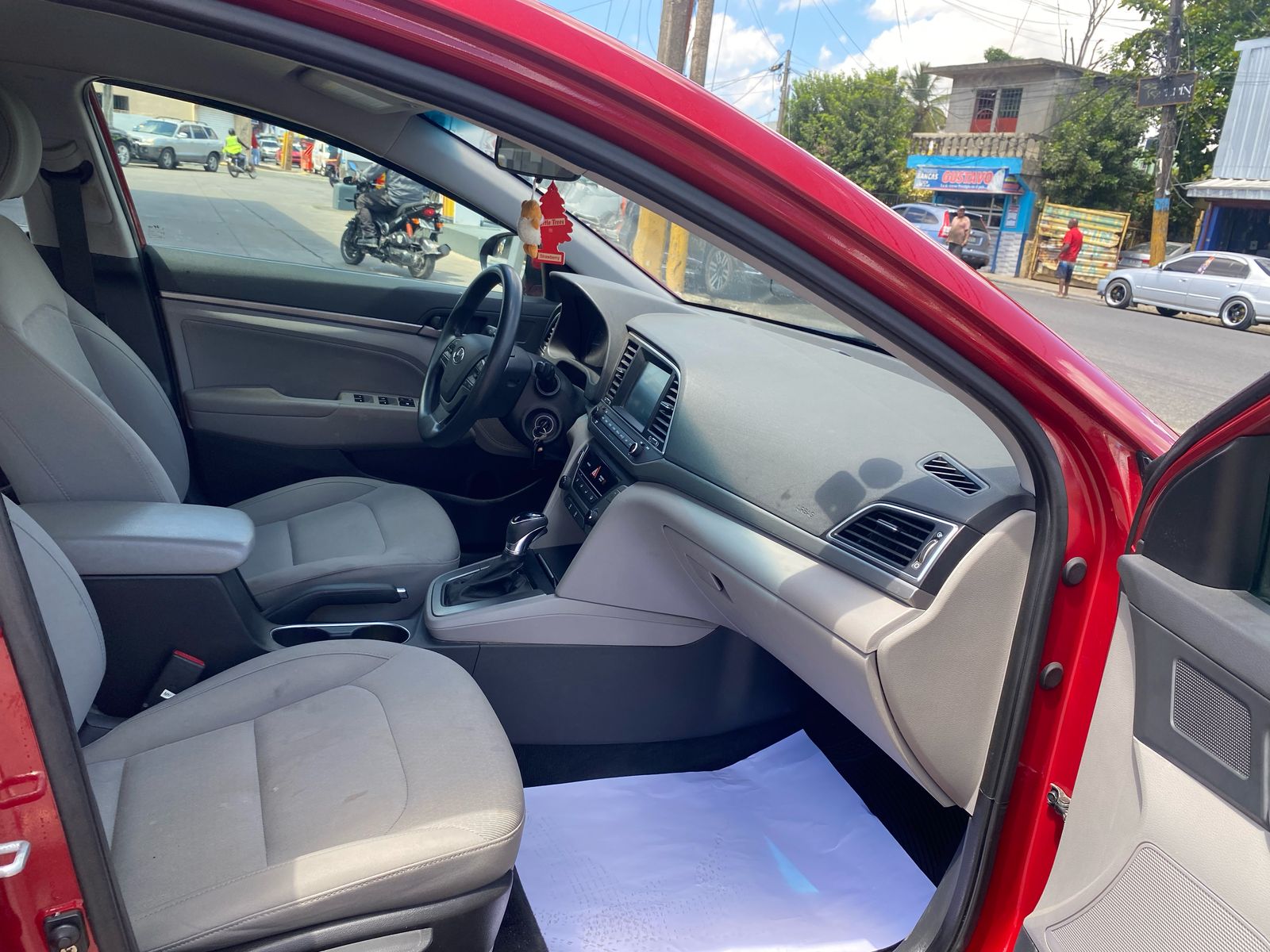 carros - OFERTA! HYUNDAI ELANTRA 2017 CLEAN CARFAX 4