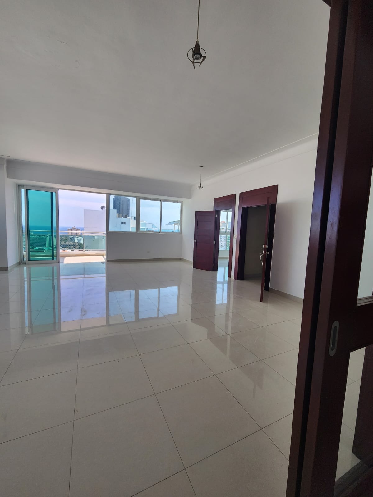 apartamentos - Vendo Ph urbanización real vista al mar tres hab  4