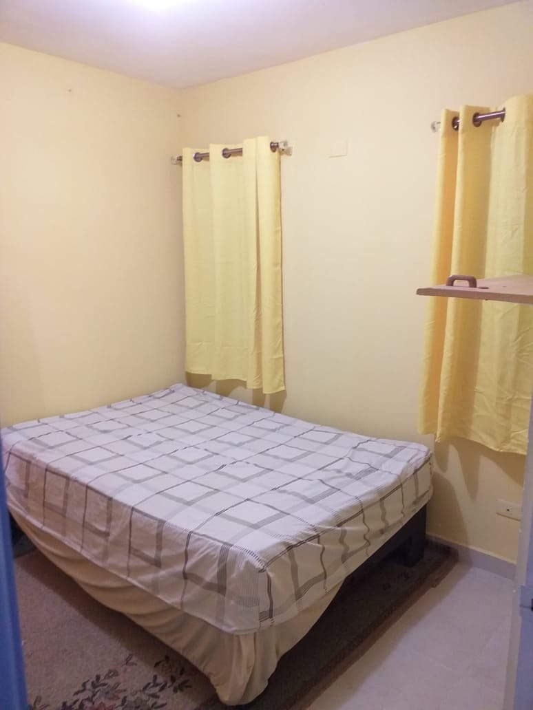 habitaciones y viviendas compartidas - alquiler de habitacion en ciudad juan bosch 0