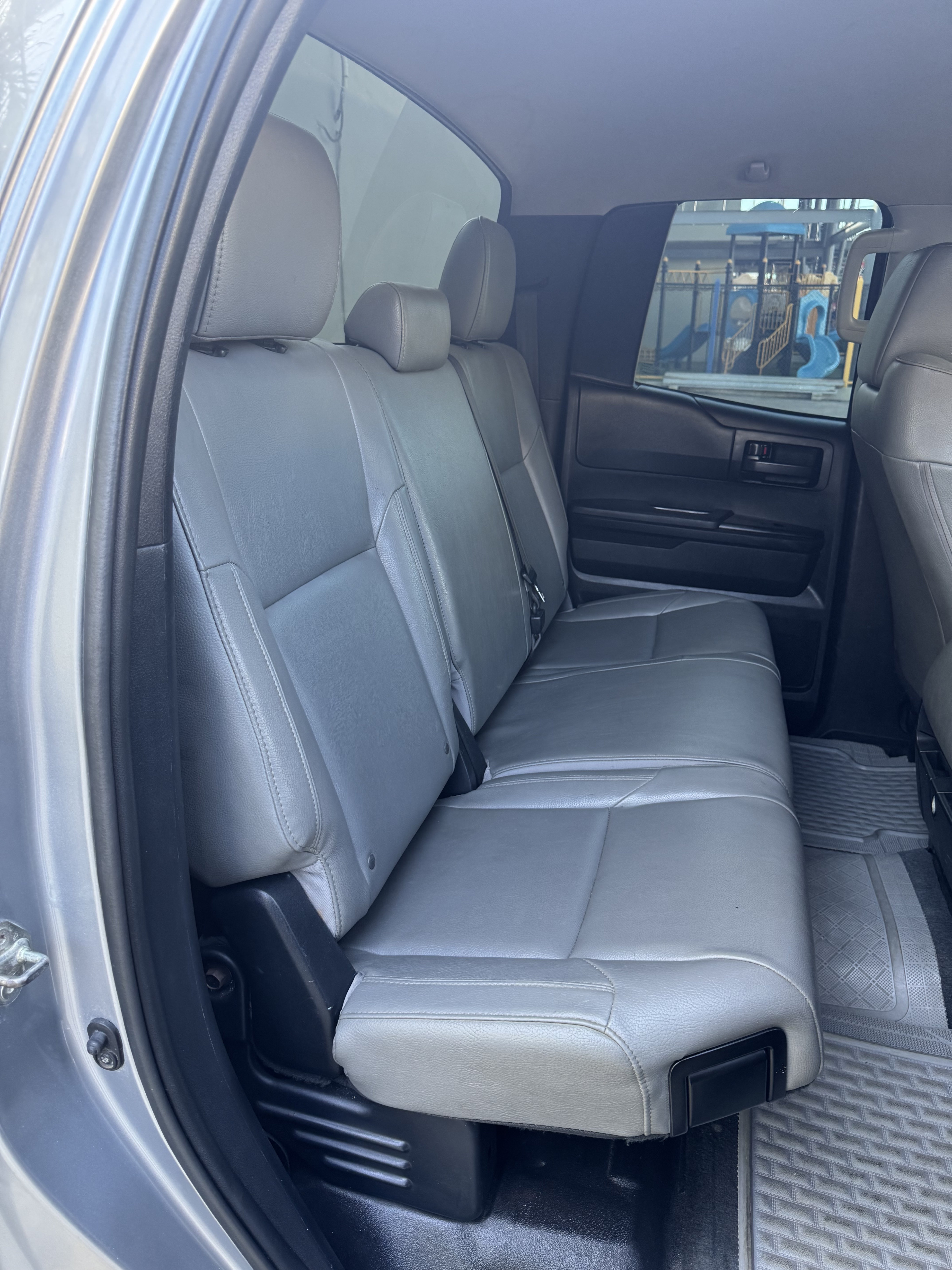 camiones y vehiculos pesados - Toyota tundra 2014  3
