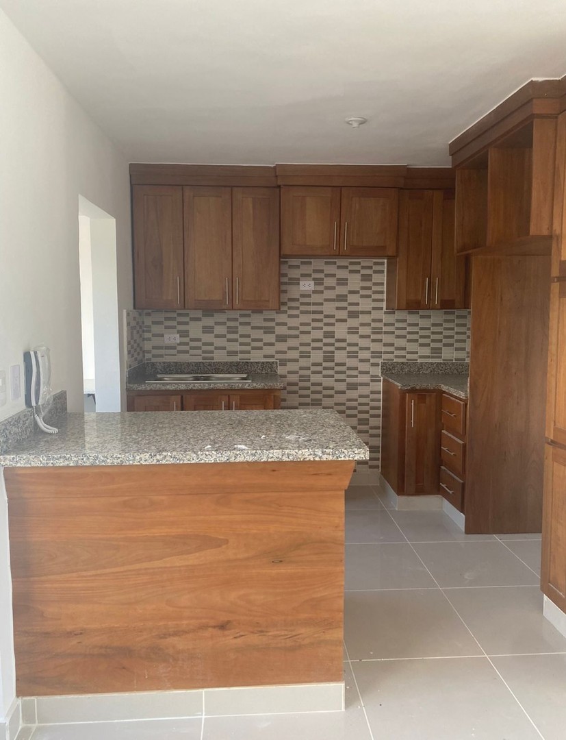apartamentos - Apartamento 2do Nivel Disponible para la Venta en Cerro Alto 2