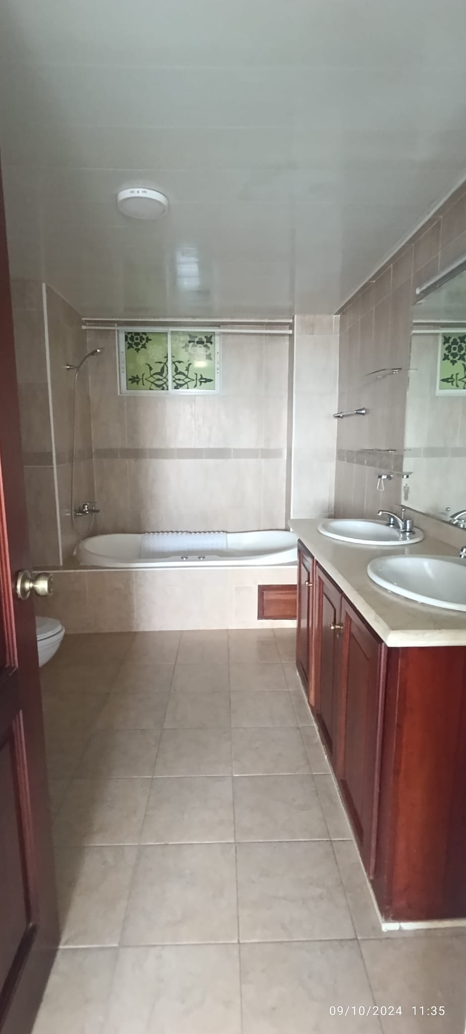 apartamentos - ¡En La Enriquillo con vista al Mar, Amplio Apartamento de 230m en Hermosa Torre! 8
