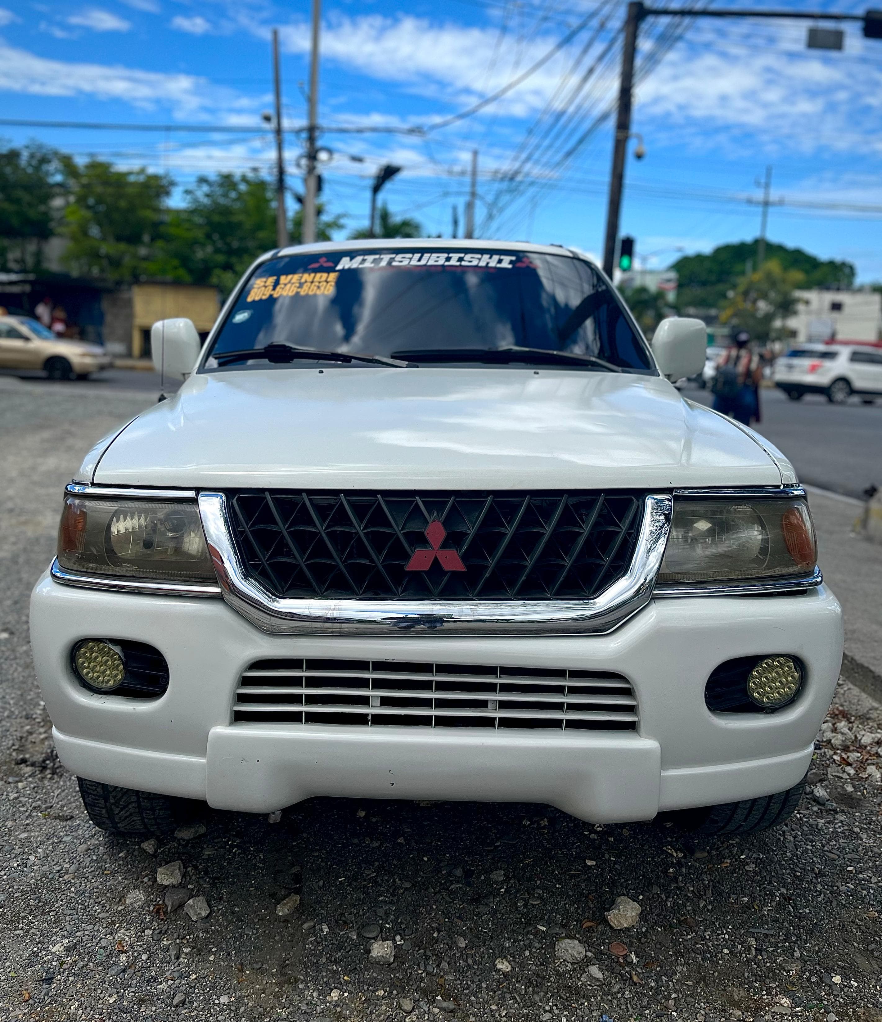 jeepetas y camionetas - Mitsubishi Montero Sport LS 2001(NEGOCIABLE)