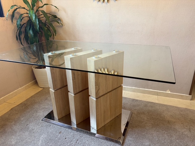 muebles y colchones - Mesa de Comedor con Tope de Cristal – Ilumel 2