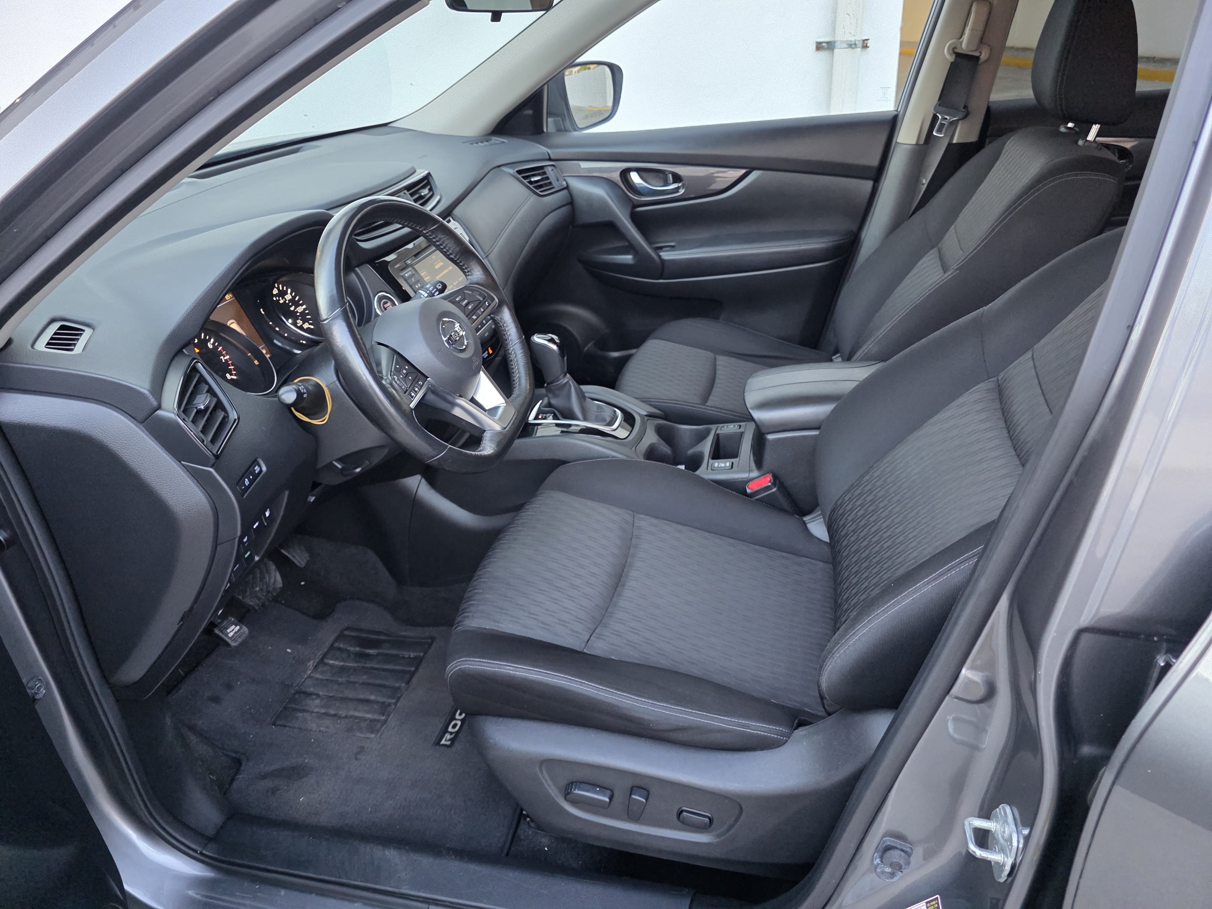 jeepetas y camionetas - Nissan rogue 2019  8