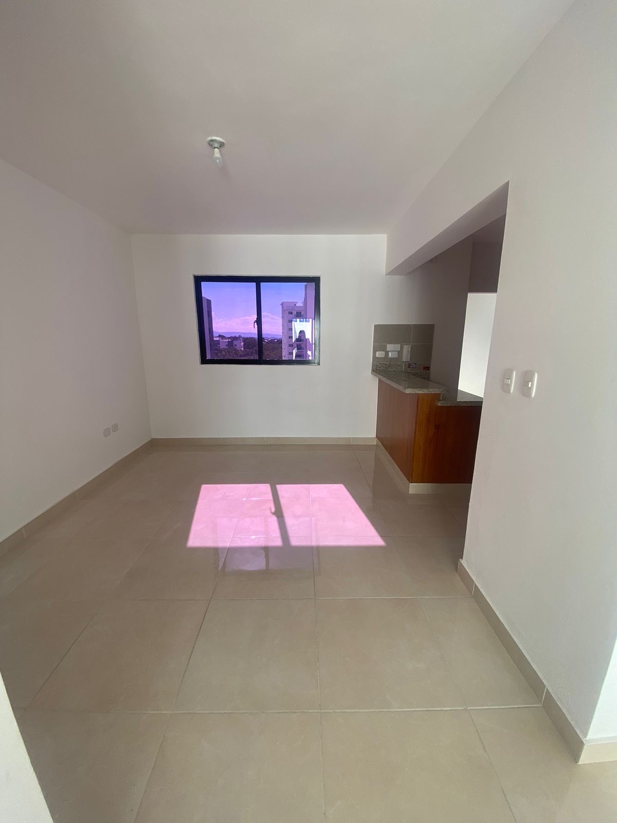 apartamentos - ALQUILO PISO 8 CON TERRAZA PRIVADA 1