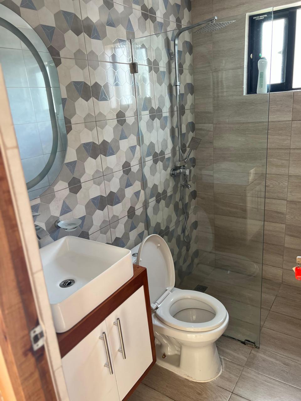 apartamentos - Sexto Nivel En Venta en Cipres 1  4