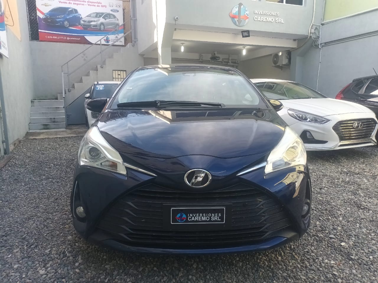 carros - TOYOTA VITZ 2019 1