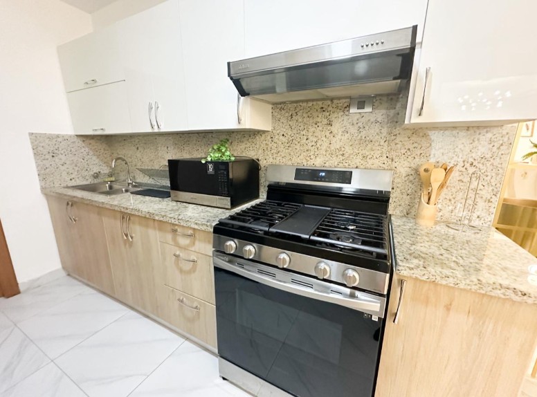 apartamentos - Alquiler de Apartamento en Evaristo Morales 8