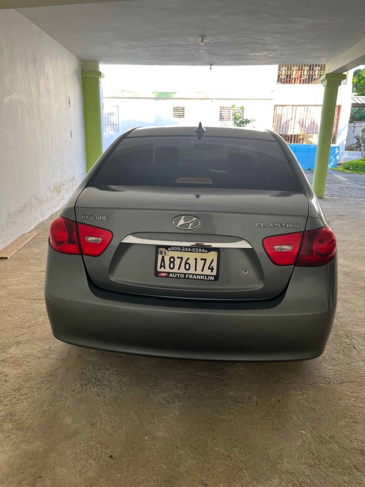 carros - Hyundai Elantra 2010 3