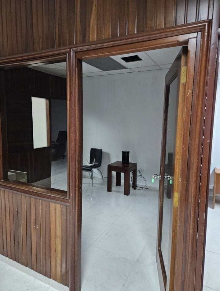 oficinas y locales comerciales - Alquilo Local Comercial 3