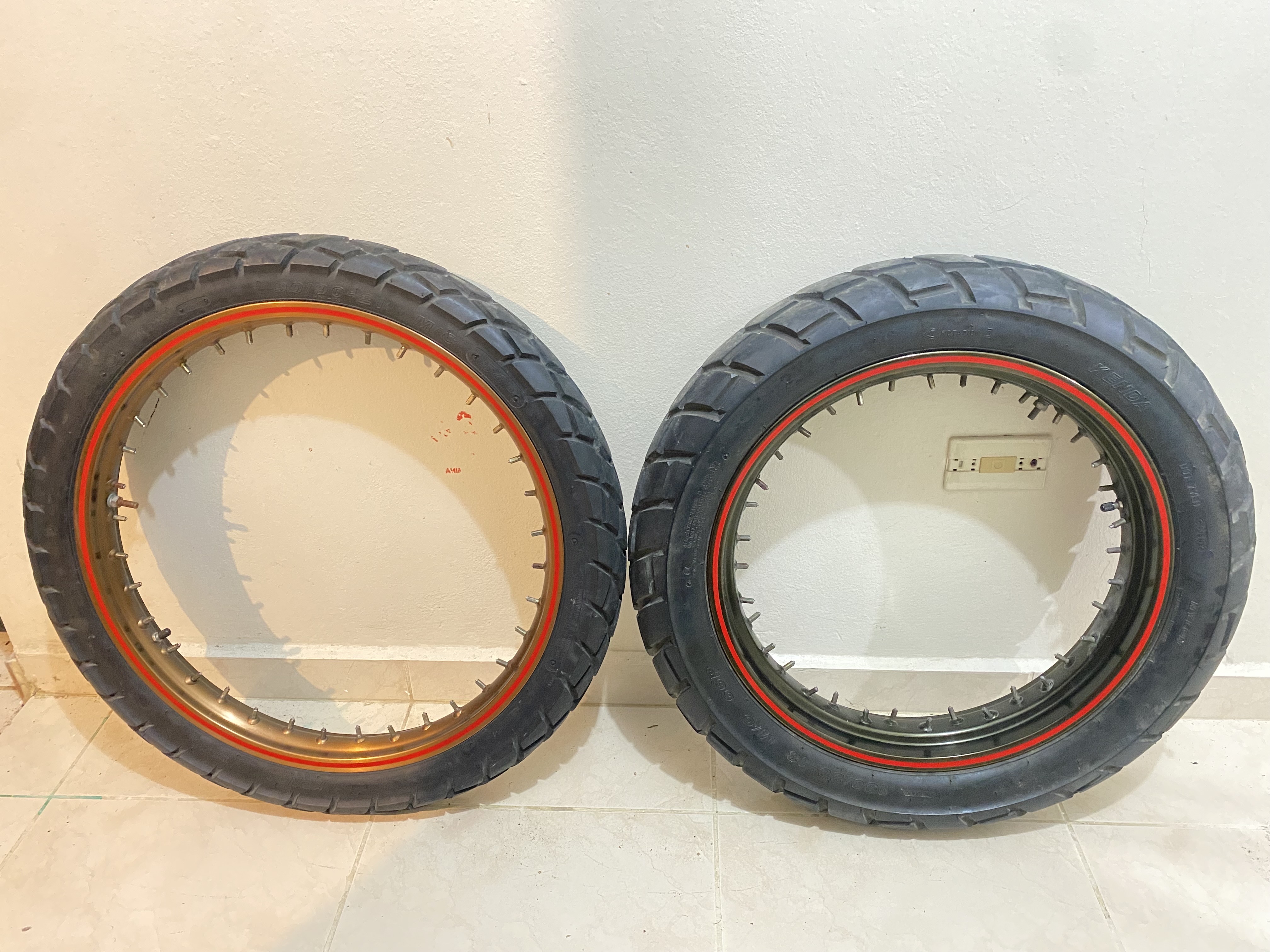 motores y pasolas - Aros Dual sport 2.15x21 & 3.00x18