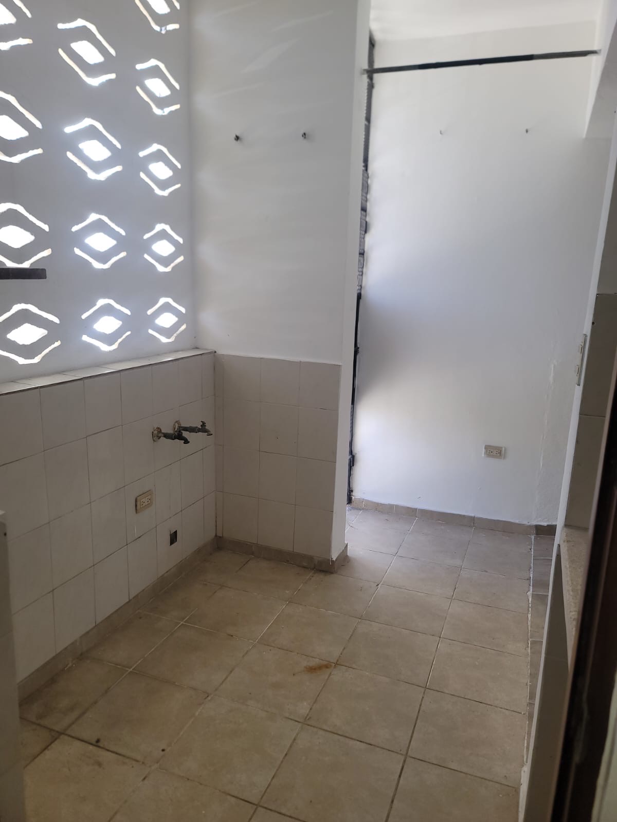 apartamentos - Se alquila en el Renacimiento 3