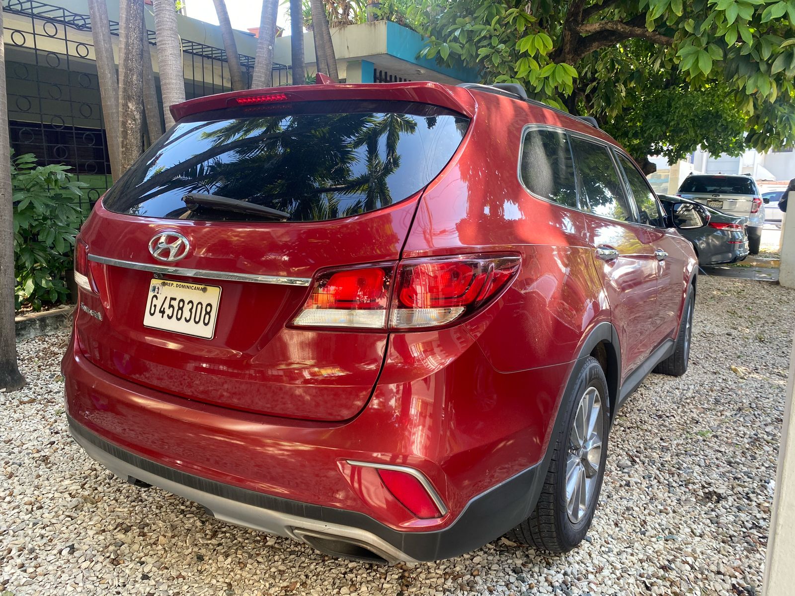 jeepetas y camionetas - HYUNDAI SANTA FE 2017 3