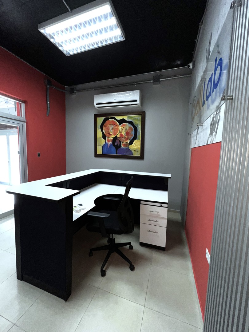 oficinas y locales comerciales - Local Amueblado para Call Center Ens. La Fe  1