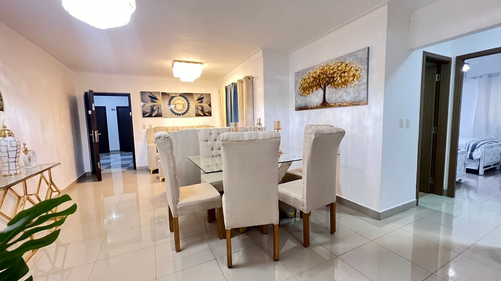 apartamentos - Apartamento disponible en Av. Hispanoamericana 4