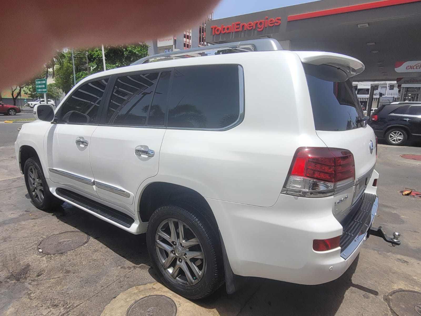 jeepetas y camionetas - LEXUS LX570 2014 BLANCA 5