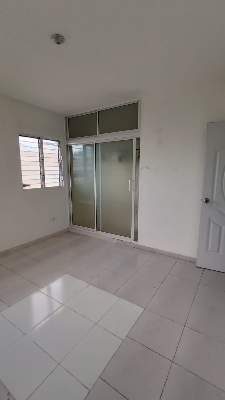 apartamentos - APARTAMENTO 3 HABITACIONES CERCA AV VENEZUELA  5