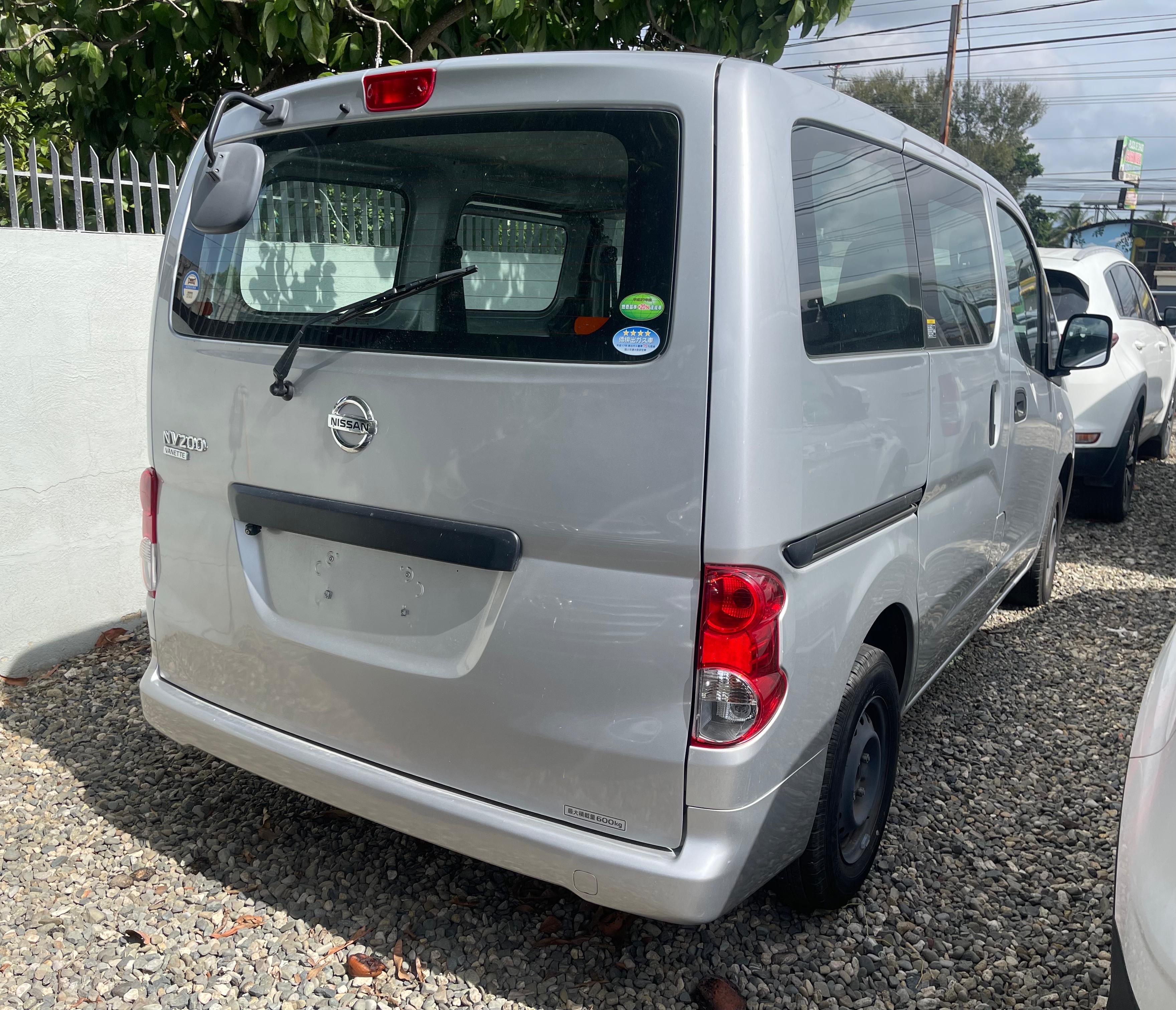 jeepetas y camionetas - NISSAN NV200 2019 - En Perfecto Estado‼️
 2