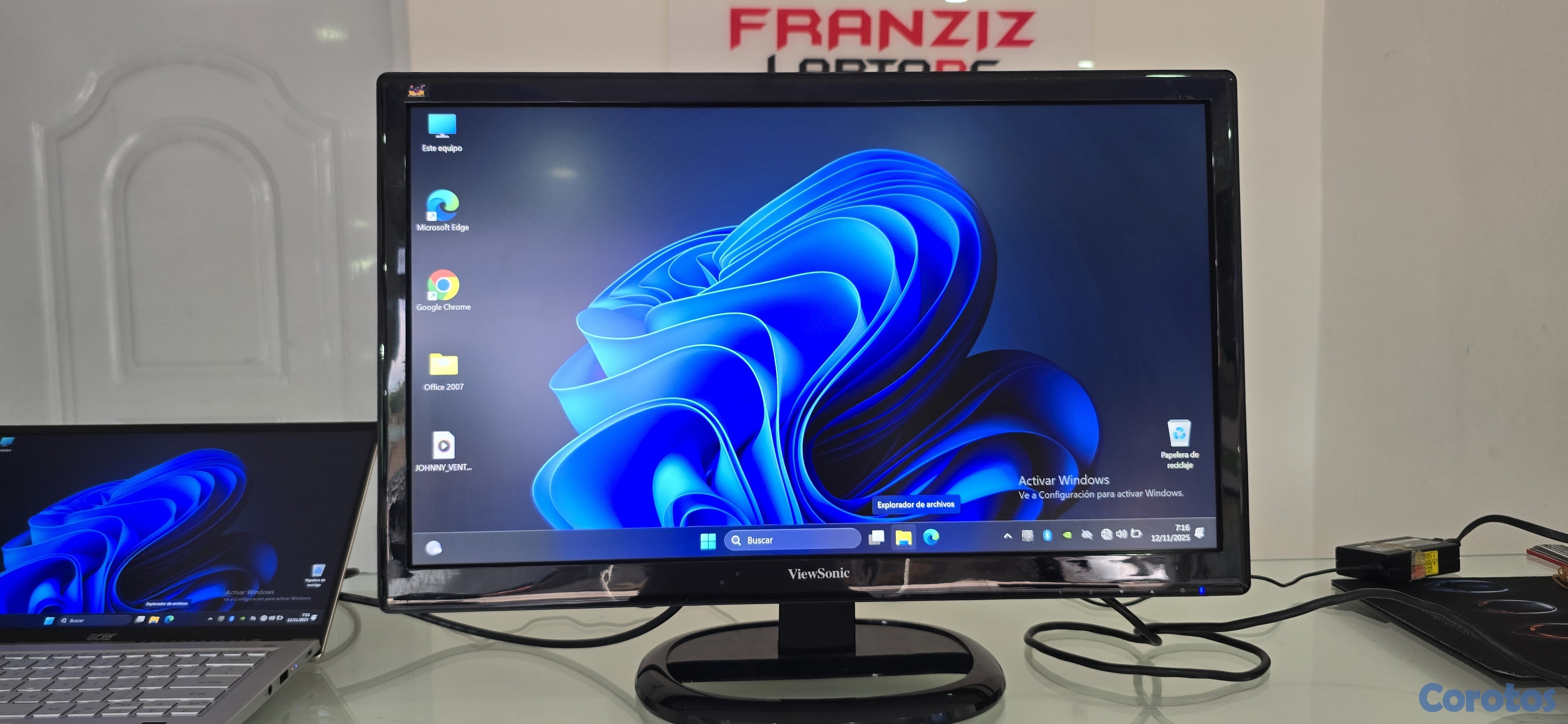 computadoras y laptops - Monitor ViewSonic 24 Pulgadas hdmi Salida de Audio full HD 2