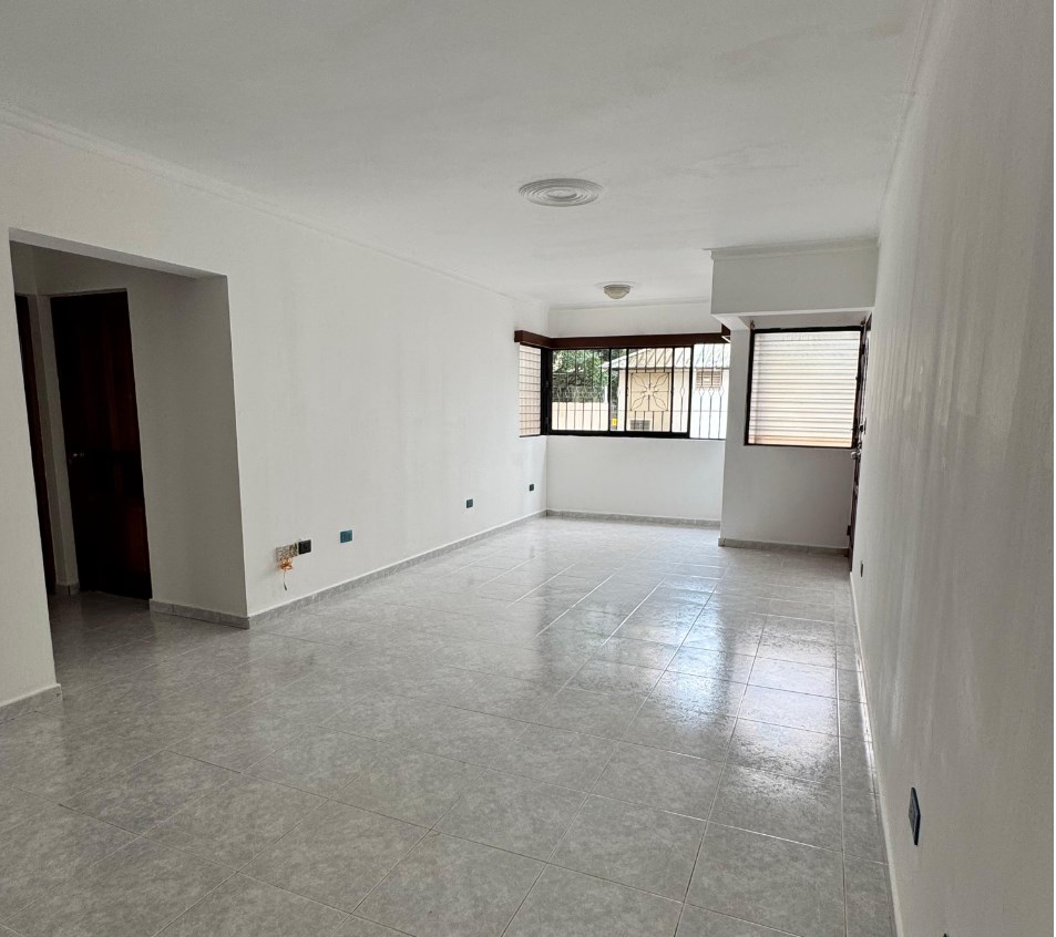 apartamentos - Apartamento en alquiler en Evaristo Moralee 0