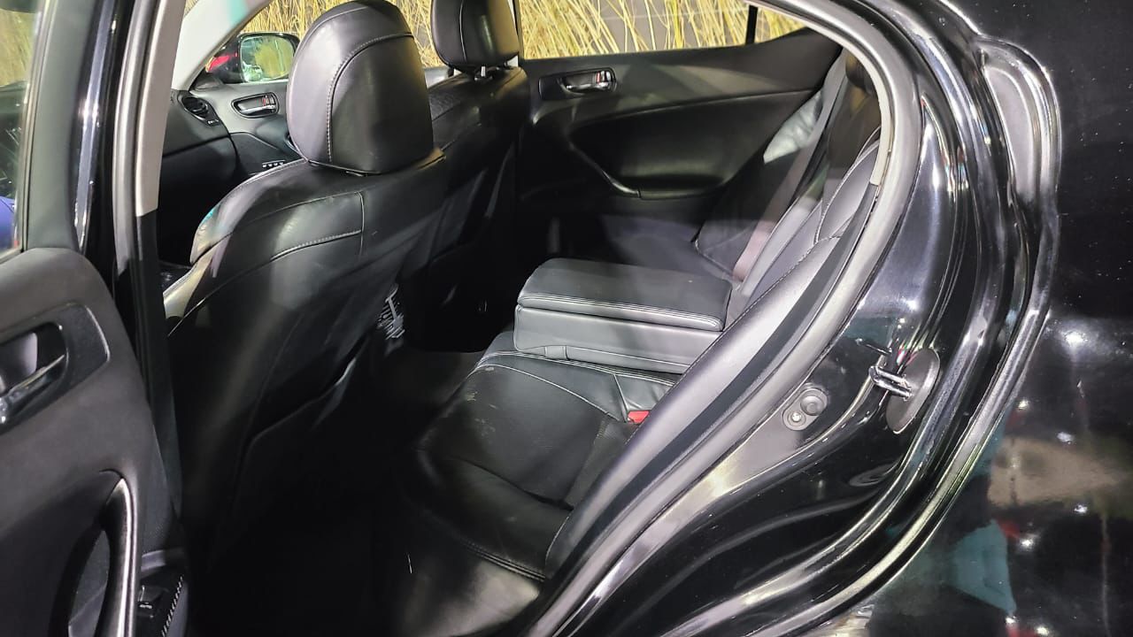 carros - Lexus IS 350 2008 5