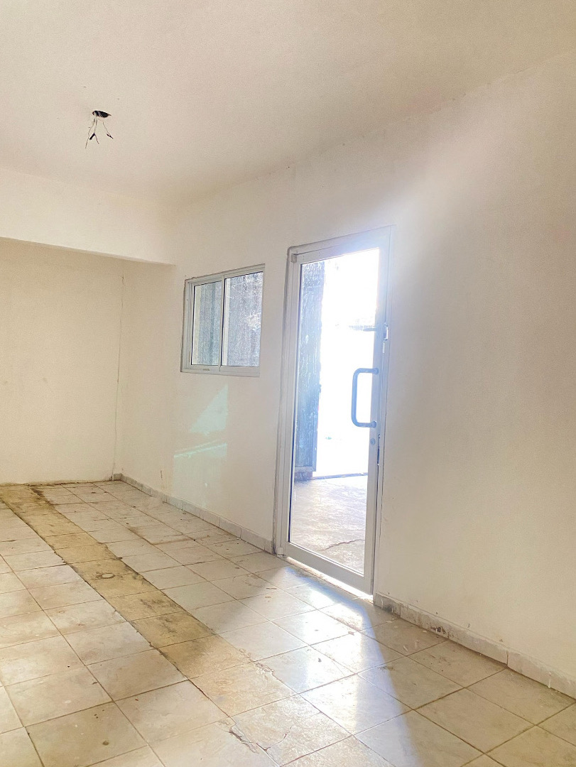oficinas y locales comerciales - se alquila nave  5