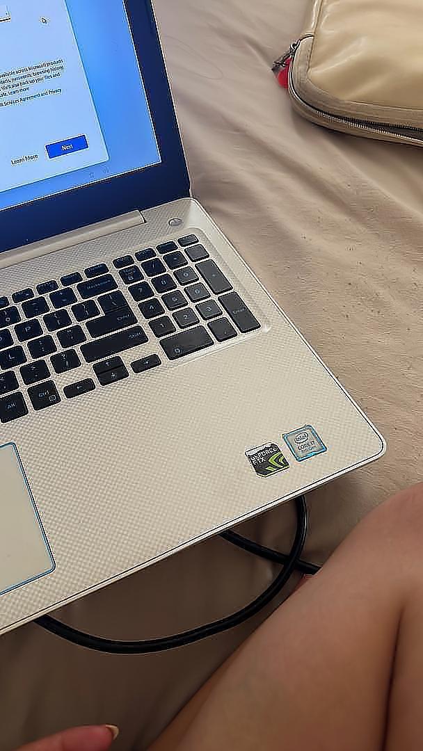 computadoras y laptops - Lap top Dell  2