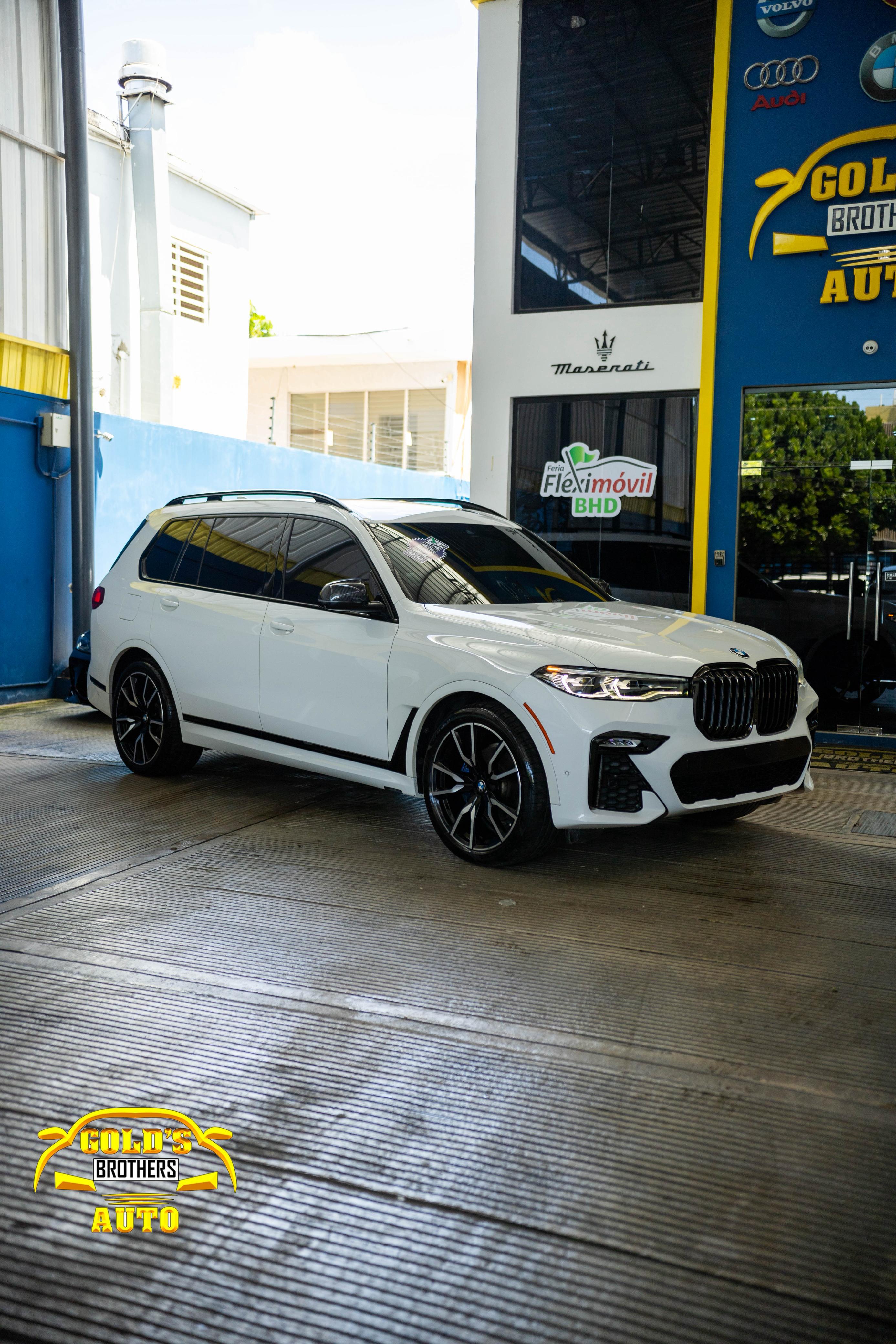 jeepetas y camionetas - BMW X7 Xdrive40i M Package 2021 Clean Carfax