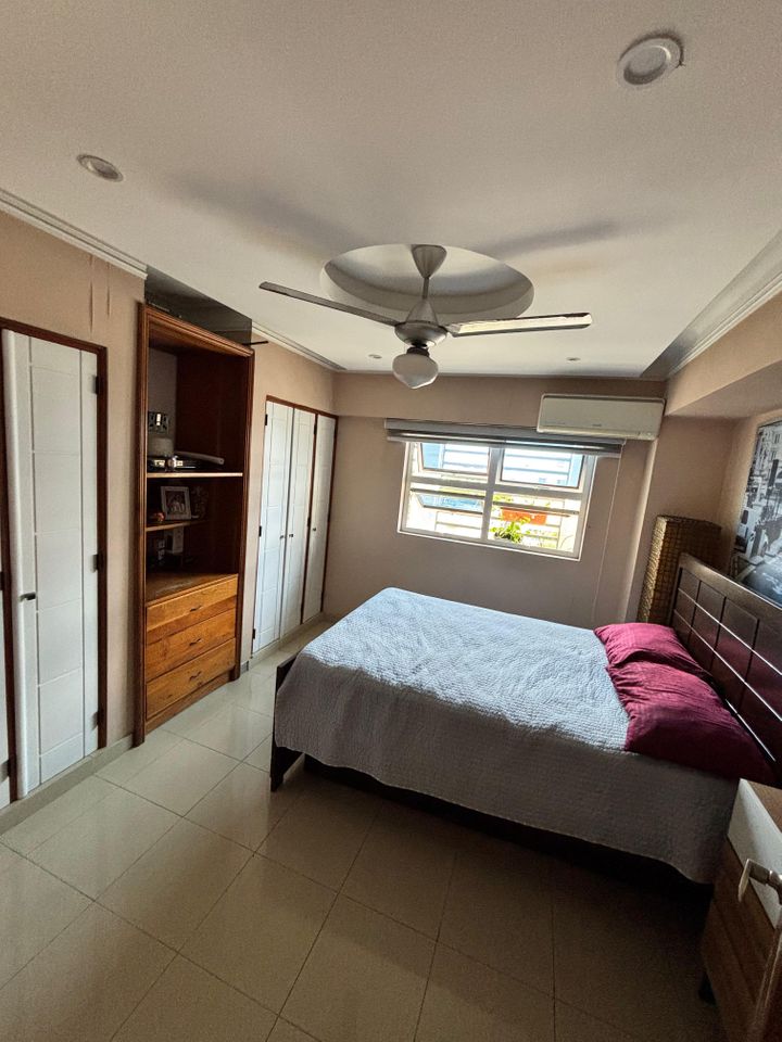 apartamentos - Apartamento remodelado en venta, Evaristo Morales  6