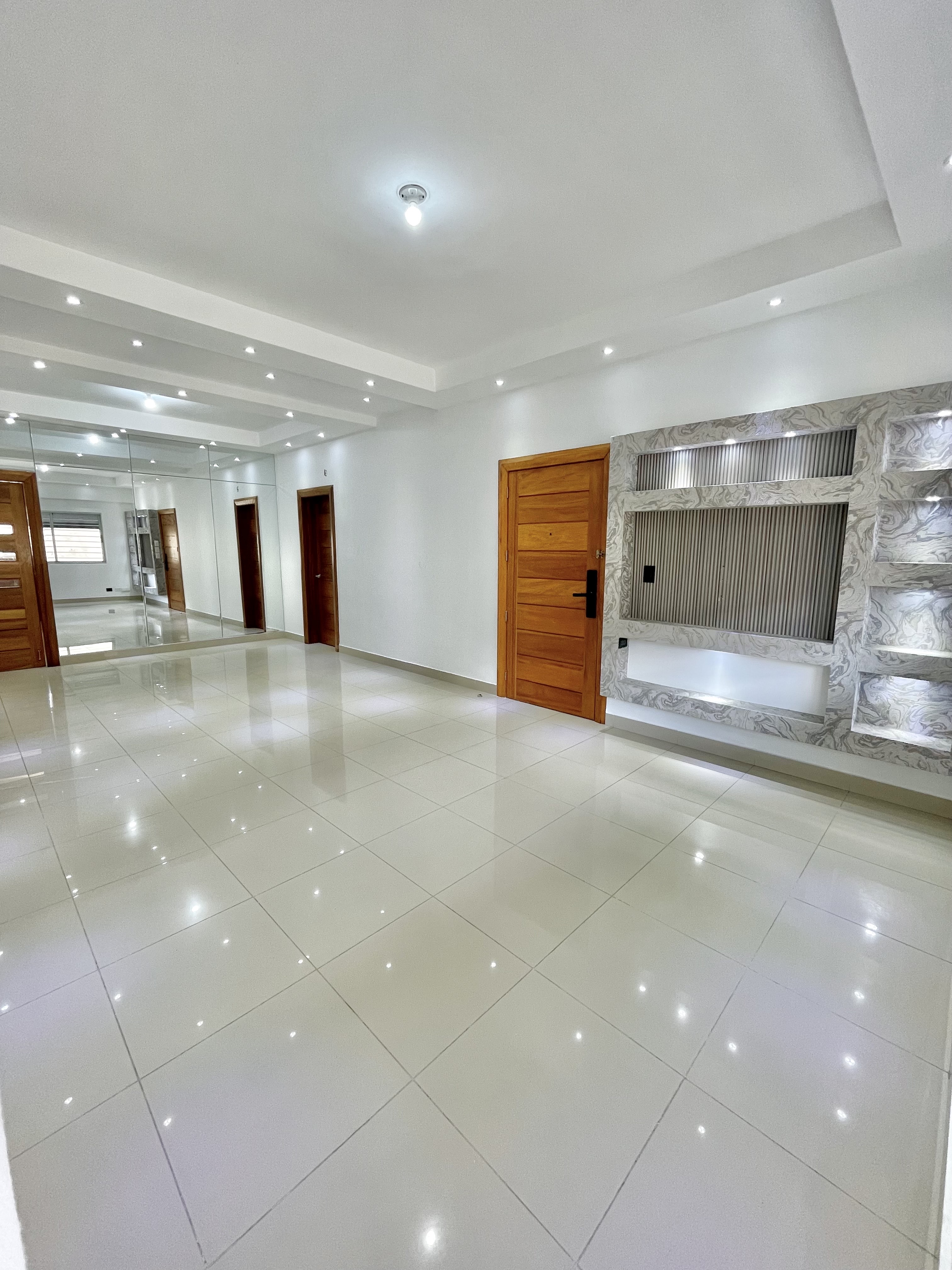 apartamentos - ALQUILO APARTAMENTO MODERNO EN EL ENSANCHE PARAISO 1